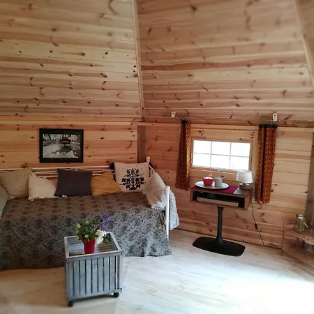 Camping Graines De Nature - Insolites Saint-Eutrope-de-Born