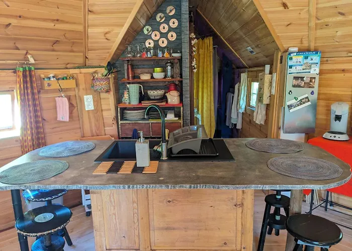 Graines De Nature - Insolites キャンプ場 Saint-Eutrope-de-Born